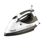 Black & Decker D5500 Digital Evolution 1500-Watt Steam Iron with Ceramic Soleplate