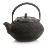 HuesNBrews Cast Iron 12-Ounce Black Teapot